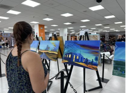 Inaugura Municipio exposición “Horizontes Opuestos” en el Aeropuerto Internacional de Chihuahua