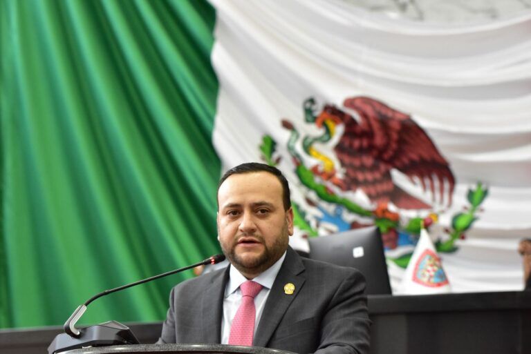Mexicanos desairaron fraude judicial: Arturo Medina por elección