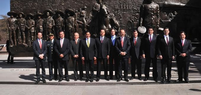 Se toman gobernadores la foto oficial