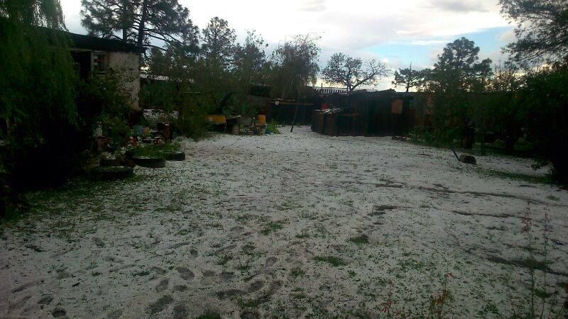 Atiende CPC viviendas dañadas por granizada atípica en Madera y NCG
