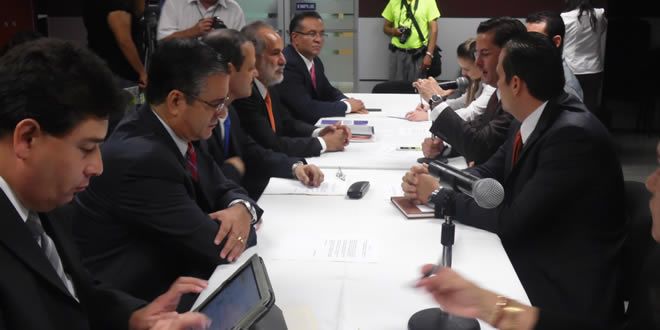 Instalan mesa t&eacute;cnica para capacitaci&oacute;n de Juicios Orales