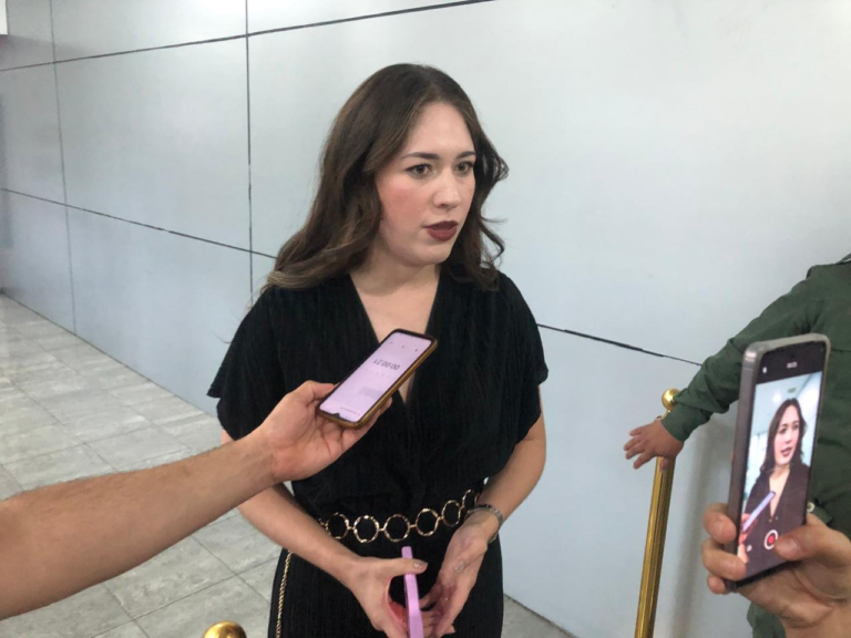 Alma Portillo Aborda la Influencia de la Narcocultura y la Postura de MC en Chihuahua